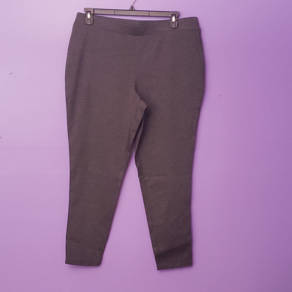 Stretchy slim fit dress pants